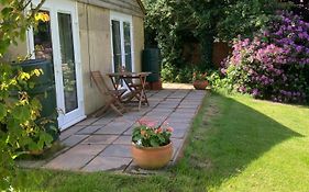Oak Tree Cottage